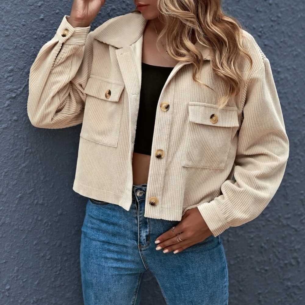Cropped jacket - Picture 1 of 3